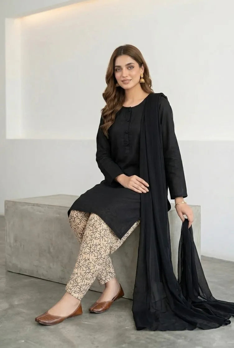 3Pcs Women's Stitched Arabic Lawn Block Printed Suit