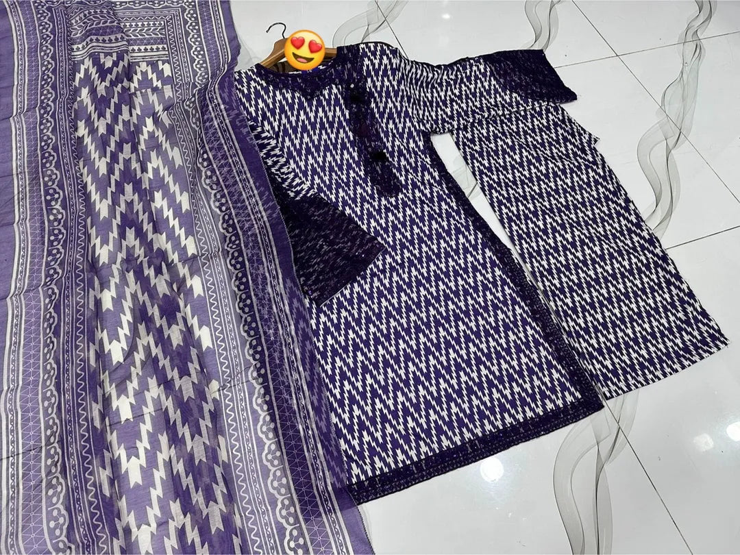 3 Pcs Women's Stitched Lawn Printed Suit