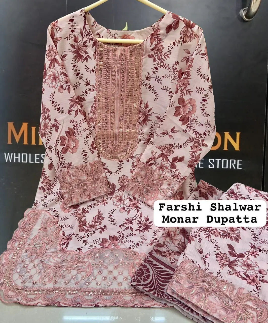 3 Pcs Women's Stitched Lawn Embroidered Suit