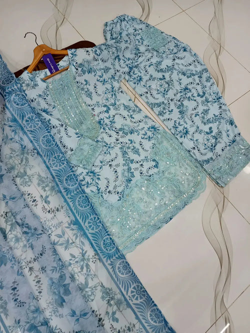 3 Pcs Woman's Stitch Embroidered Suit