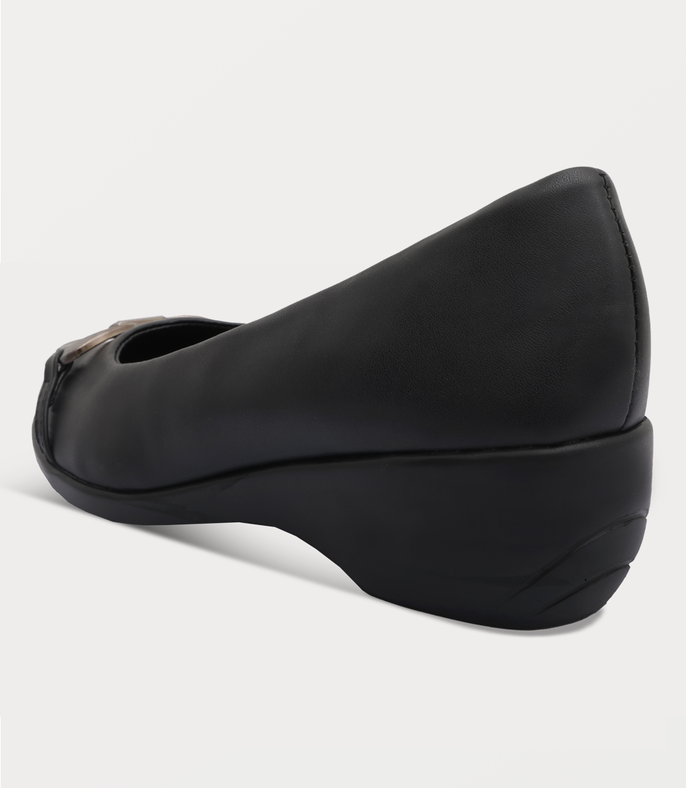 Women Court Shoes-BLACK