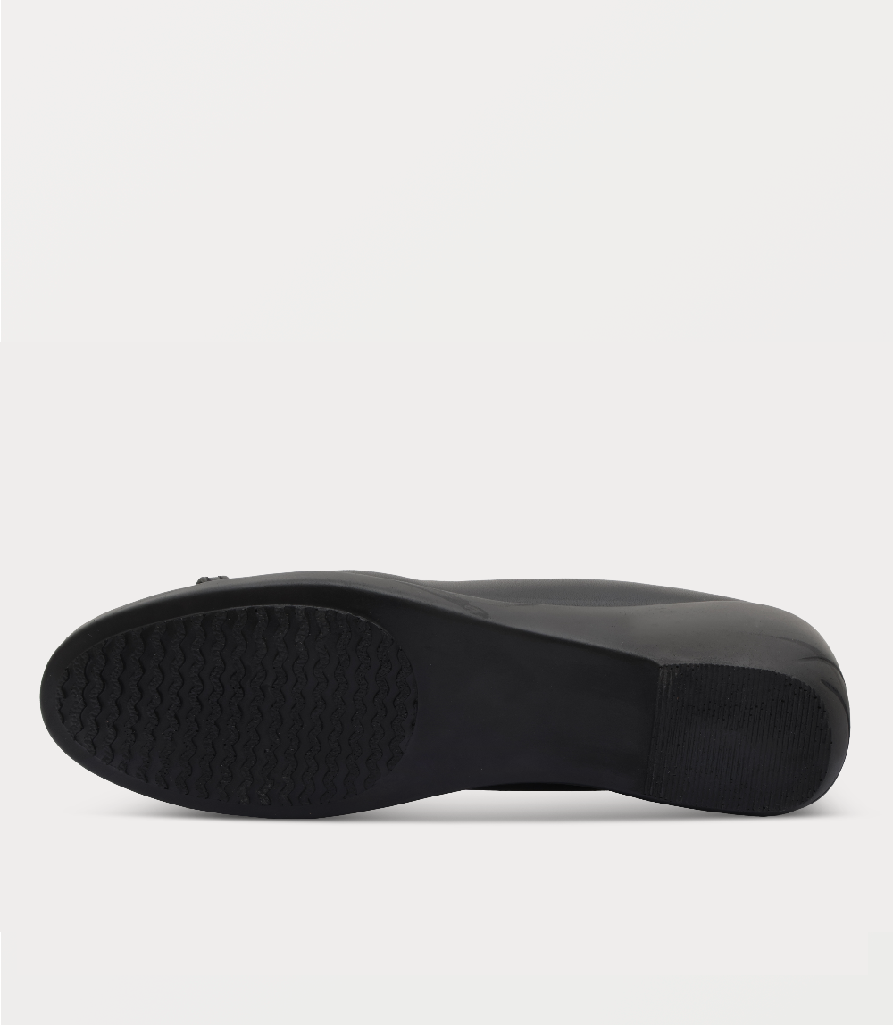 Women Court Shoes-BLACK