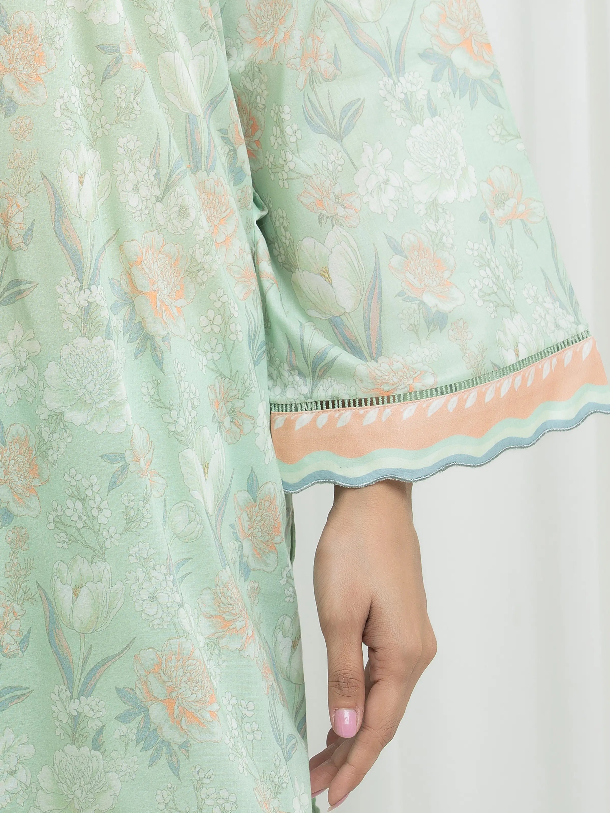 edenrobe Allure Lawn Unstitched Printed 3Pc Suit EWU6A1-36635