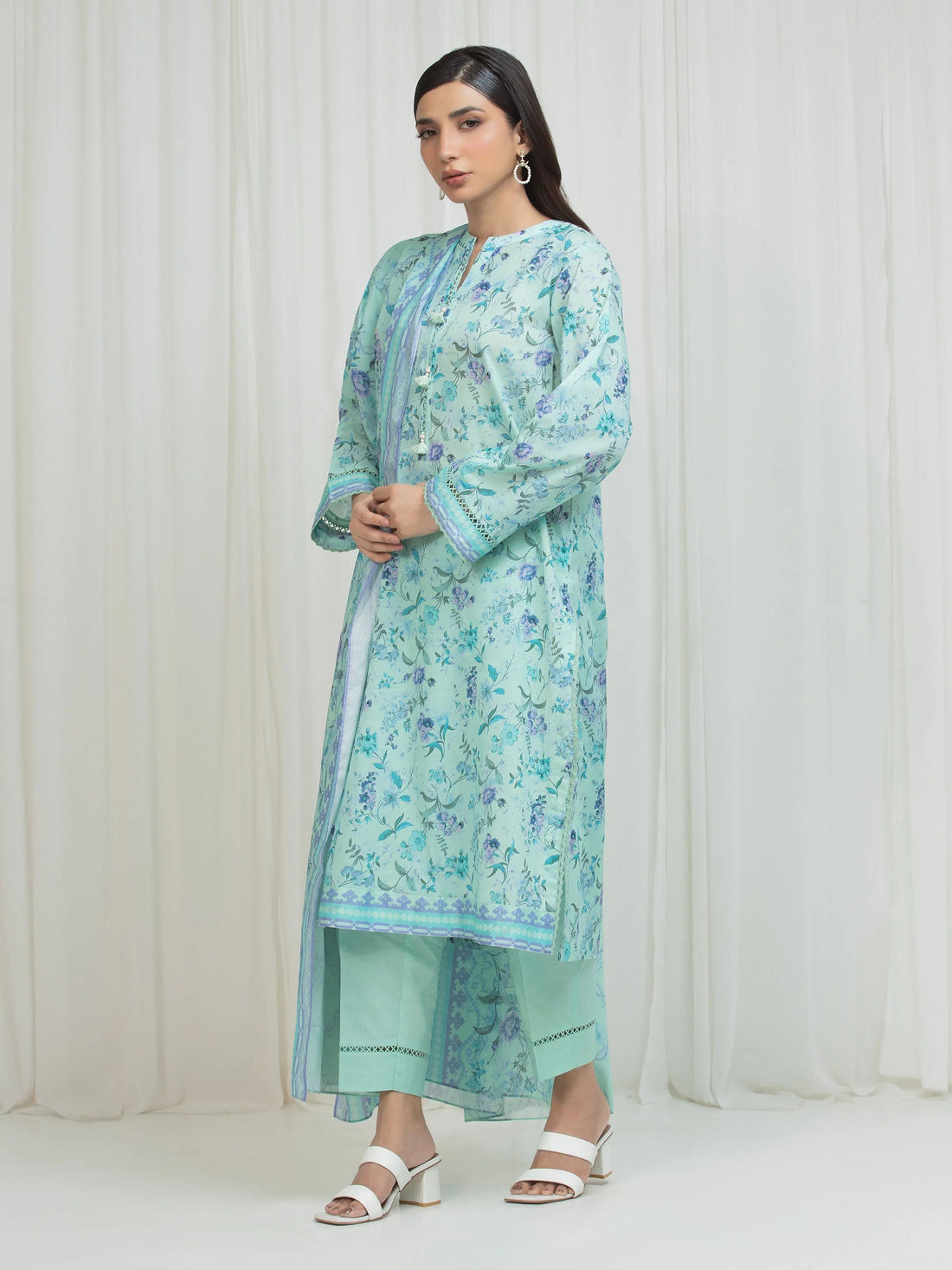 edenrobe Allure Lawn Unstitched Printed 3Pc Suit EWU6A1-36674