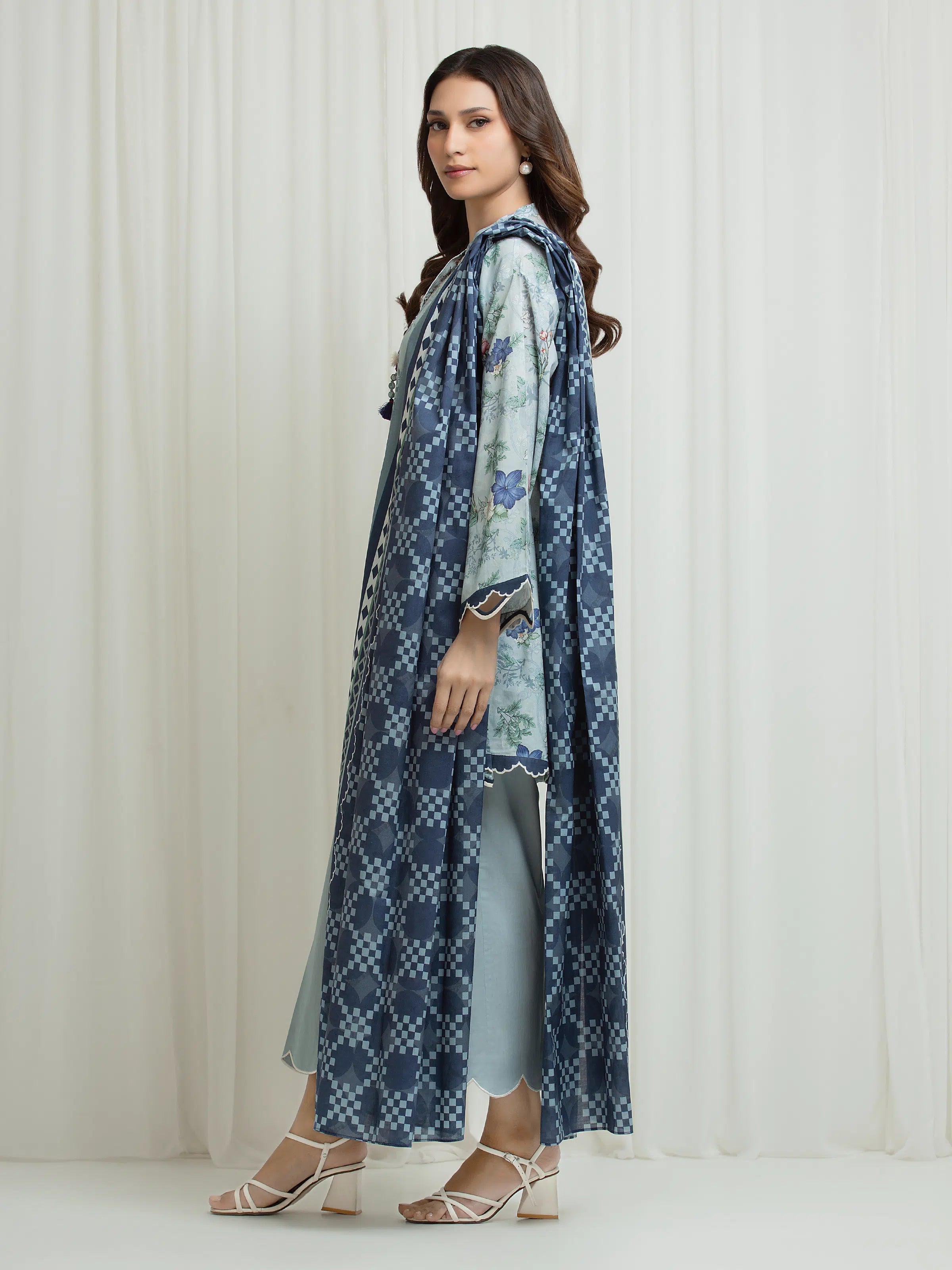 edenrobe Allure Lawn Unstitched Printed 3Pc Suit EWU6A1-36700
