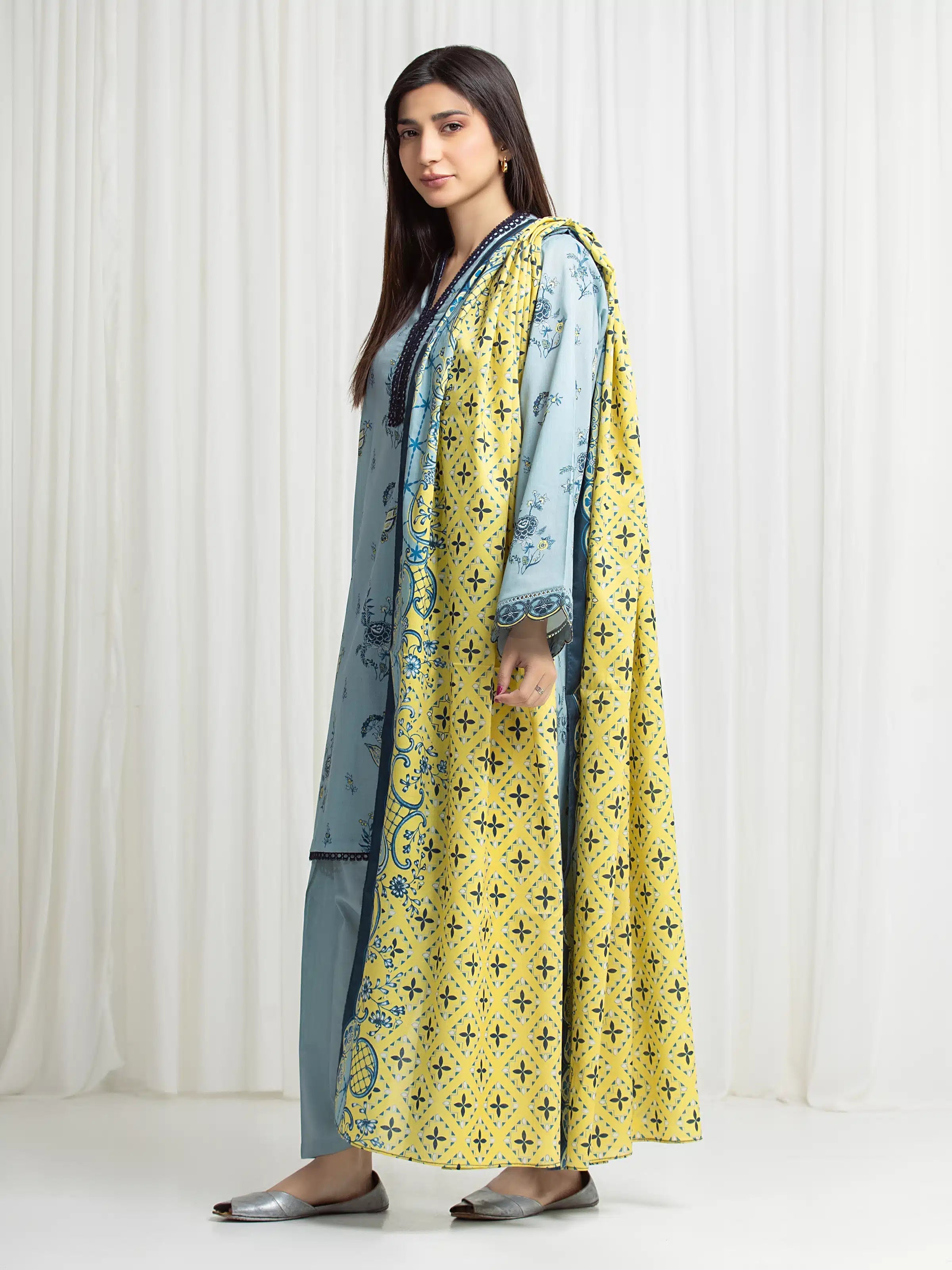 edenrobe Allure Lawn Unstitched Printed 3Pc Suit EWU6A1-36708