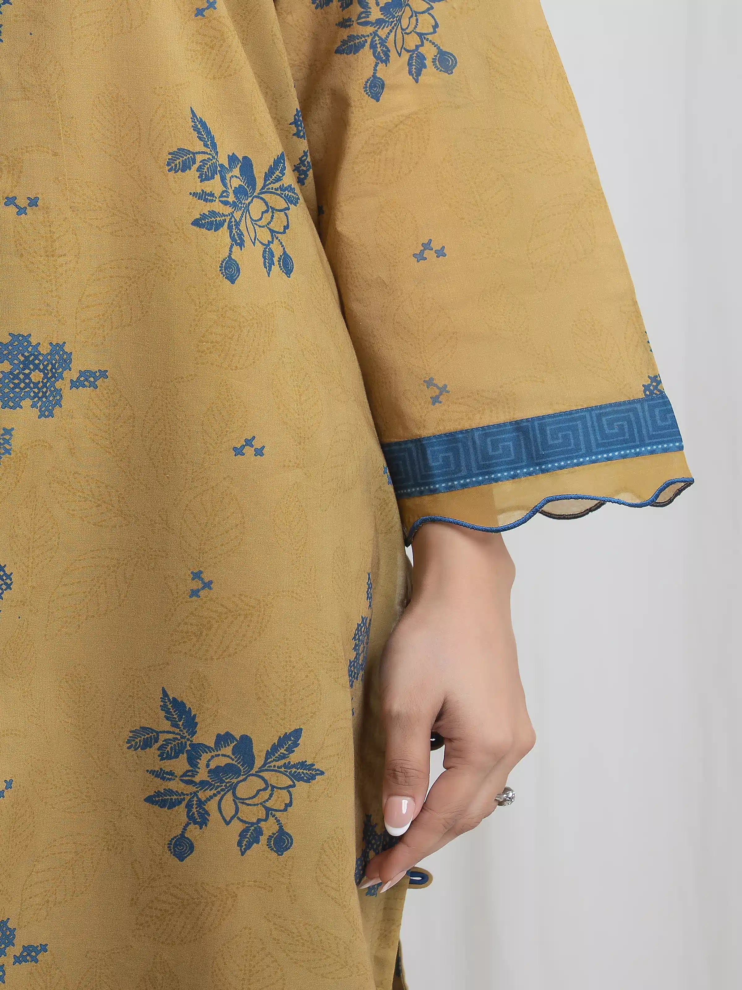 edenrobe Allure Lawn Unstitched Printed 3Pc Suit EWU6A1-36721