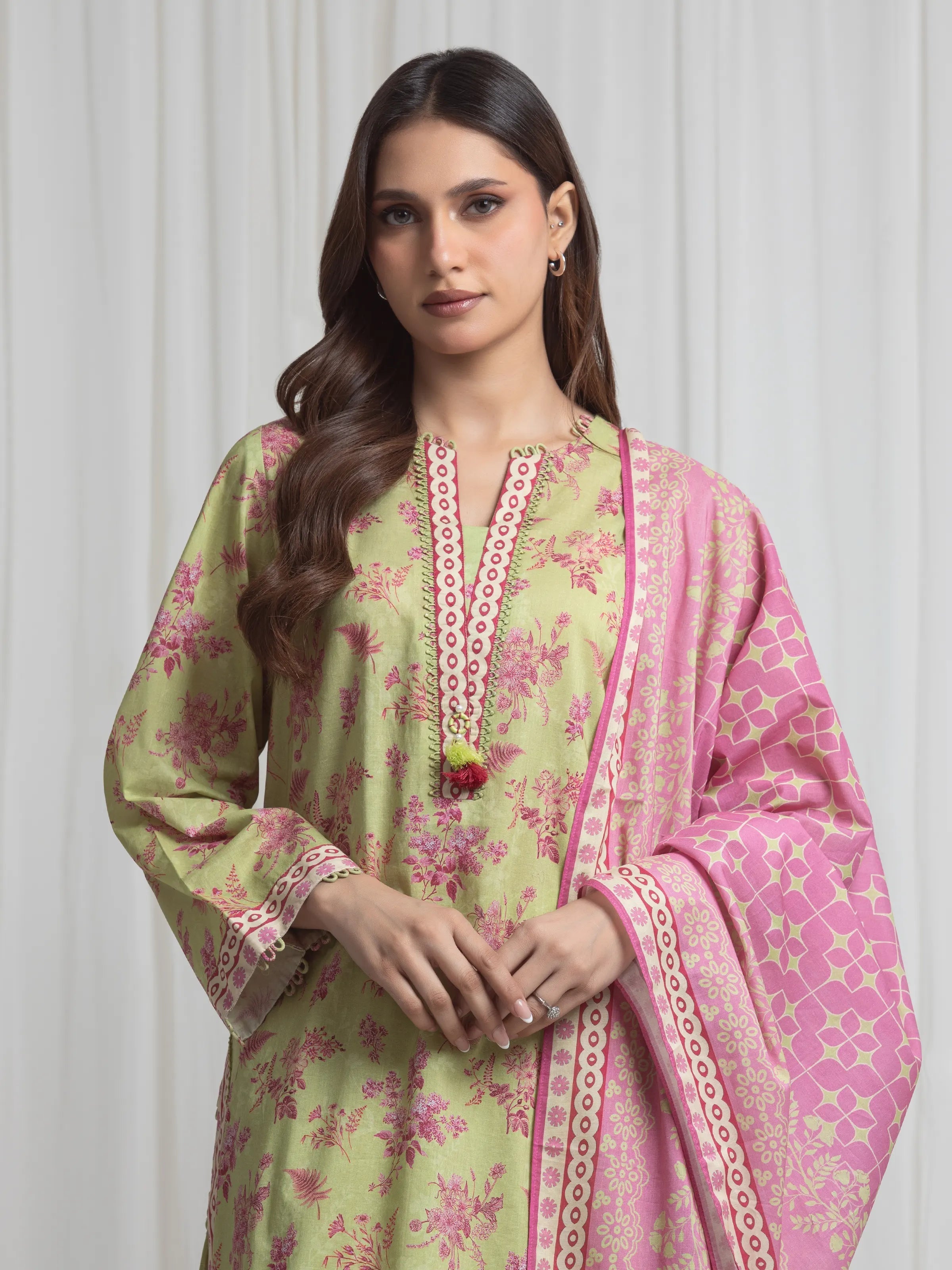 edenrobe Allure Lawn Unstitched Printed 3Pc Suit EWU6A1-36723