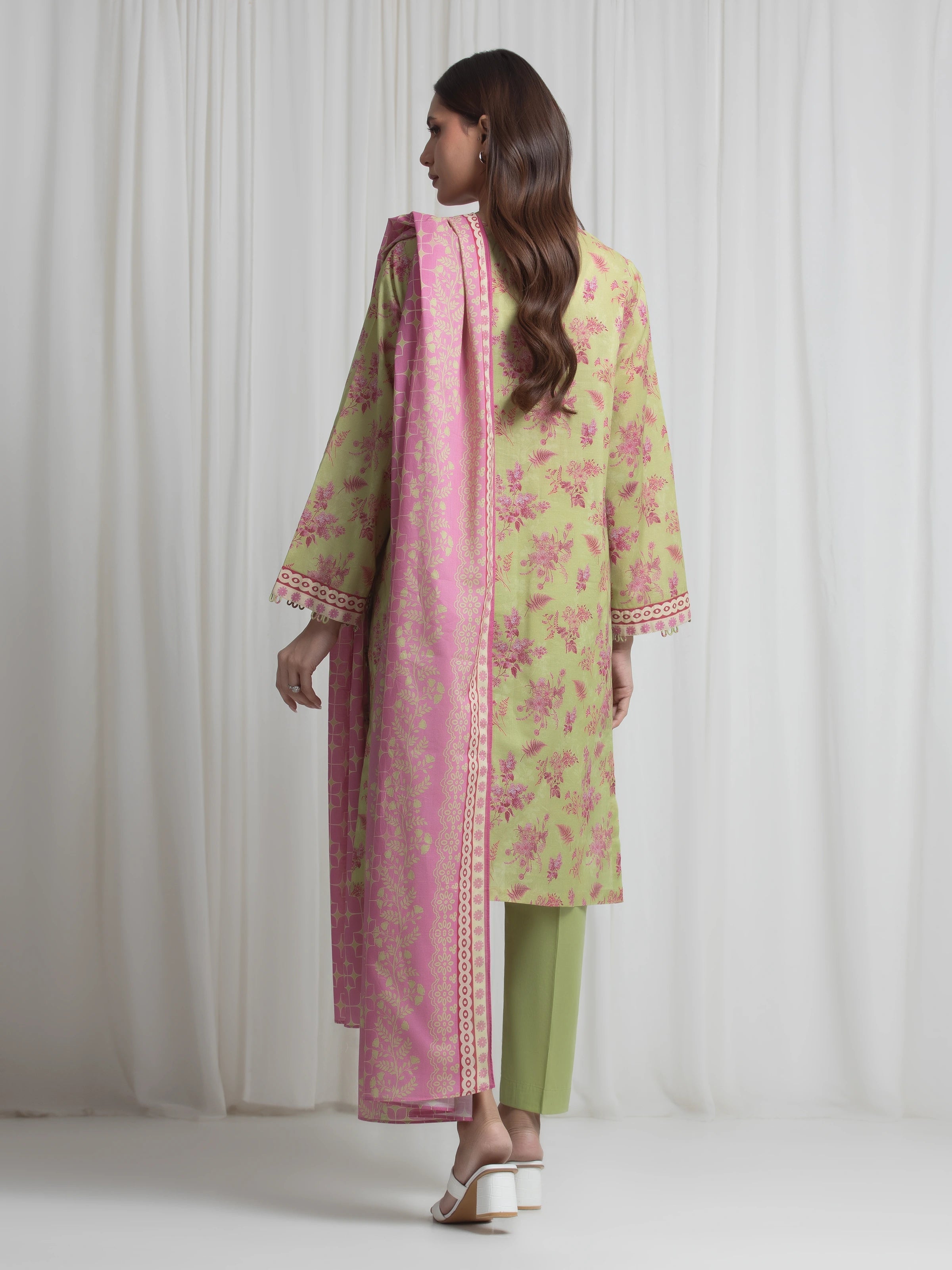 edenrobe Allure Lawn Unstitched Printed 3Pc Suit EWU6A1-36723