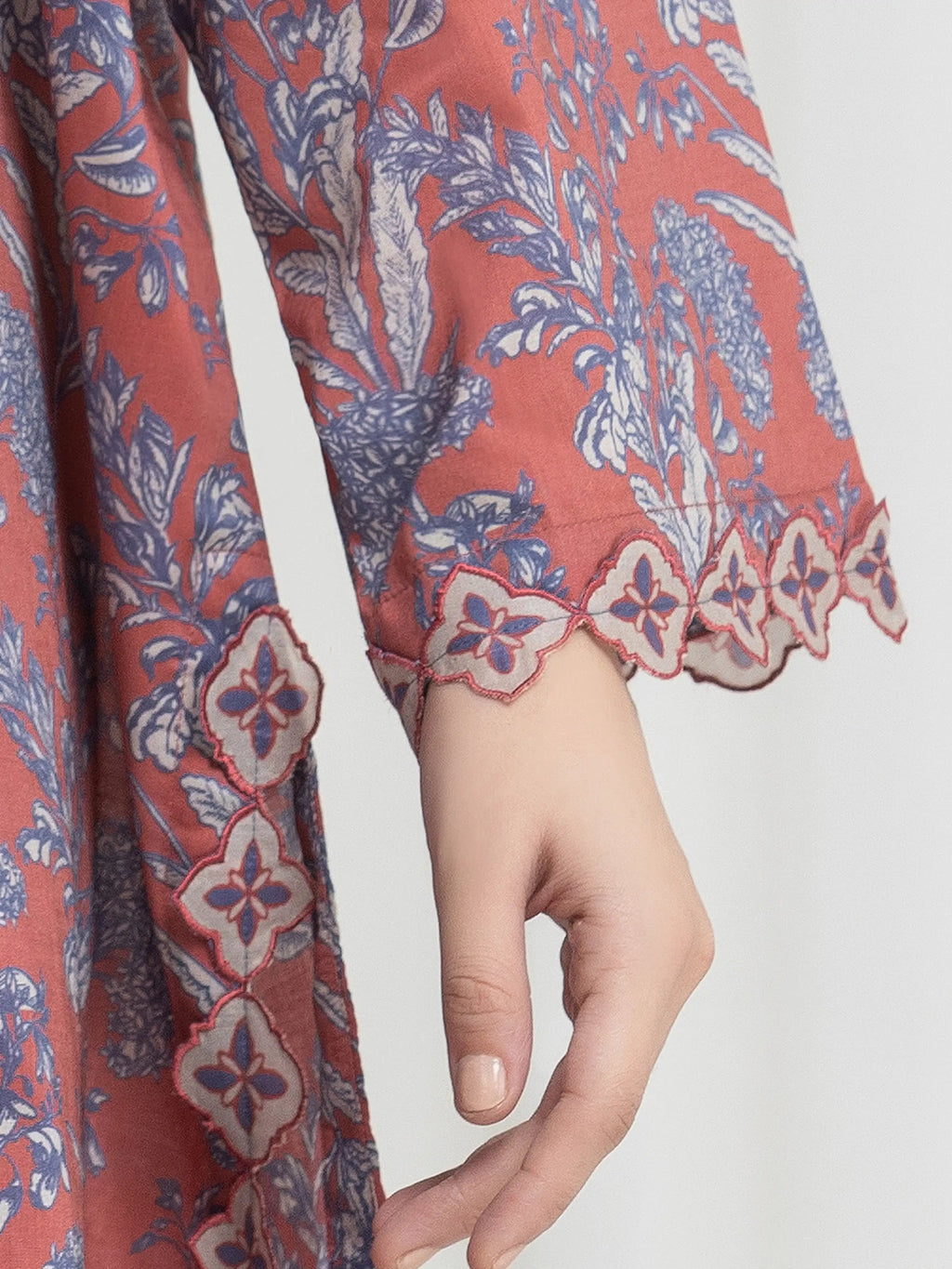 edenrobe Allure Lawn Unstitched Printed 3Pc Suit EWU6A1-36730