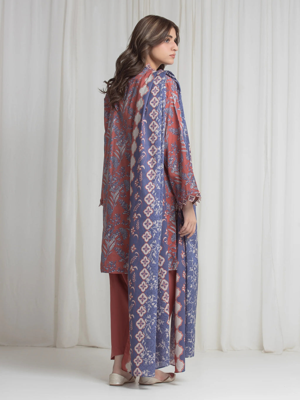 edenrobe Allure Lawn Unstitched Printed 3Pc Suit EWU6A1-36730