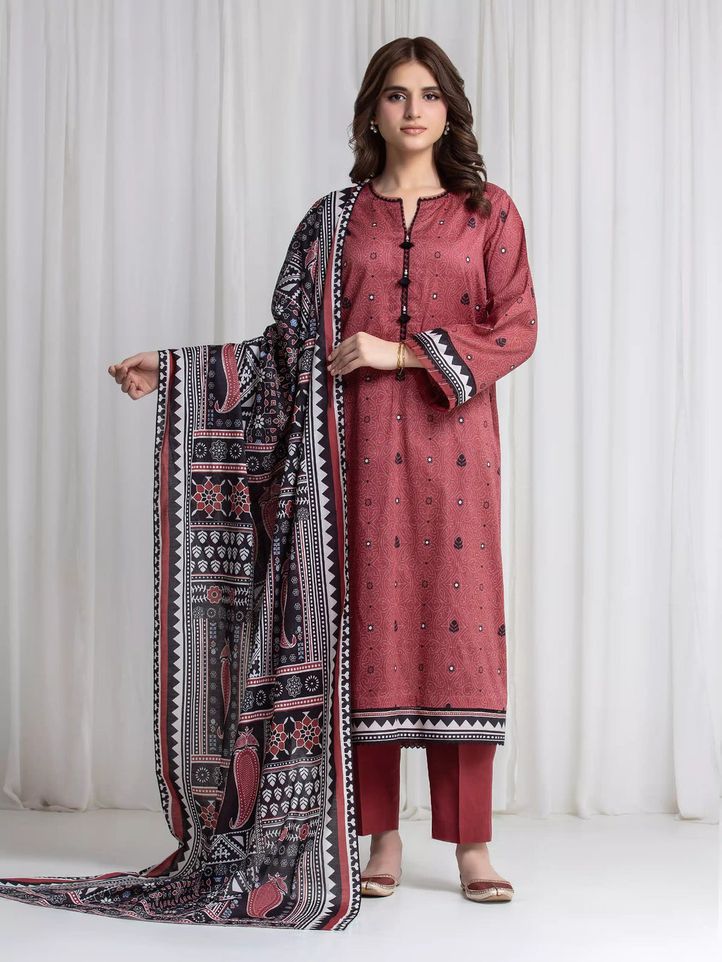 edenrobe Allure Lawn Unstitched Printed 3Pc Suit EWU6A1-36736