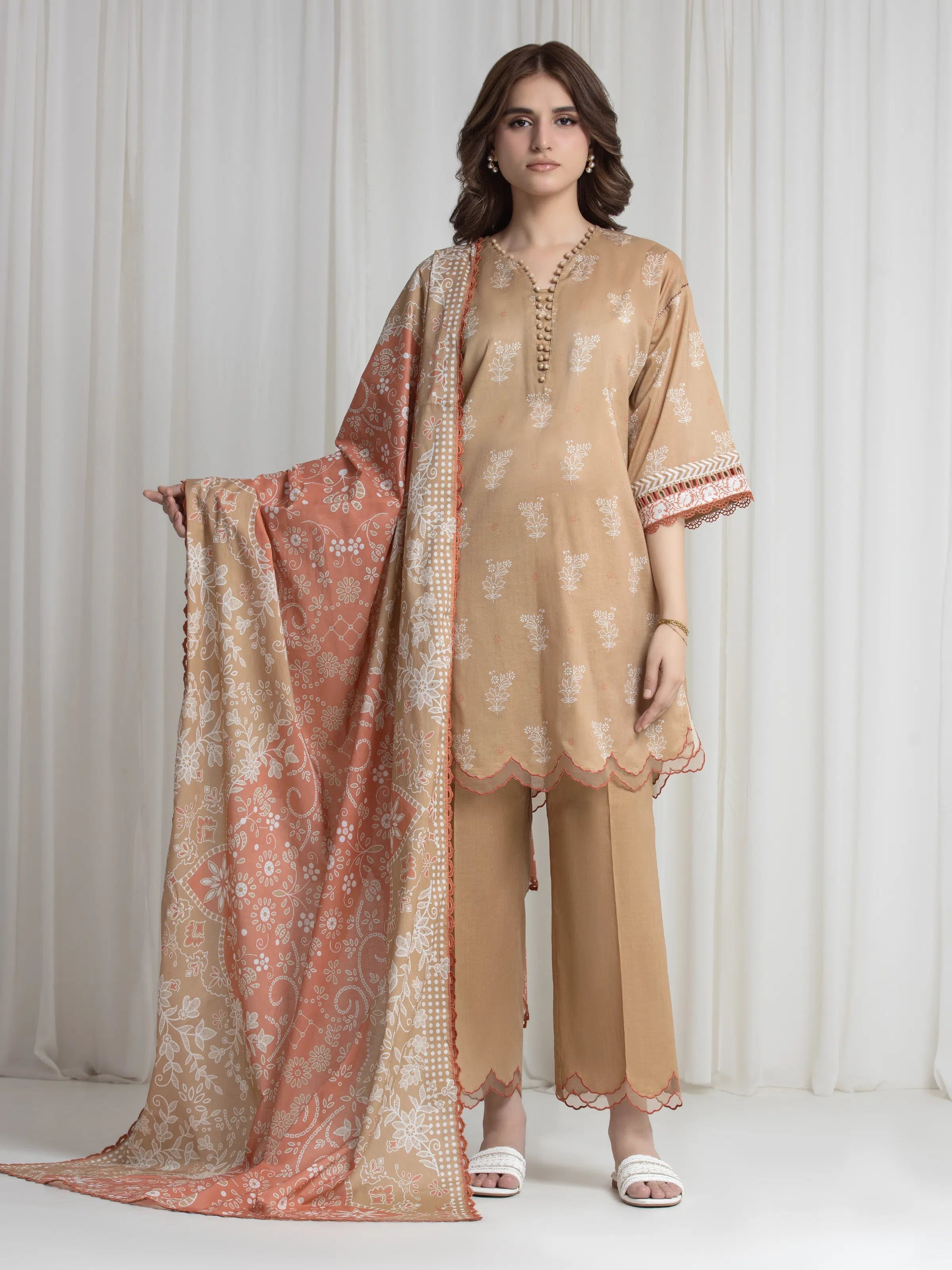 edenrobe Allure Lawn Unstitched Printed 3Pc Suit EWU6A1-36739
