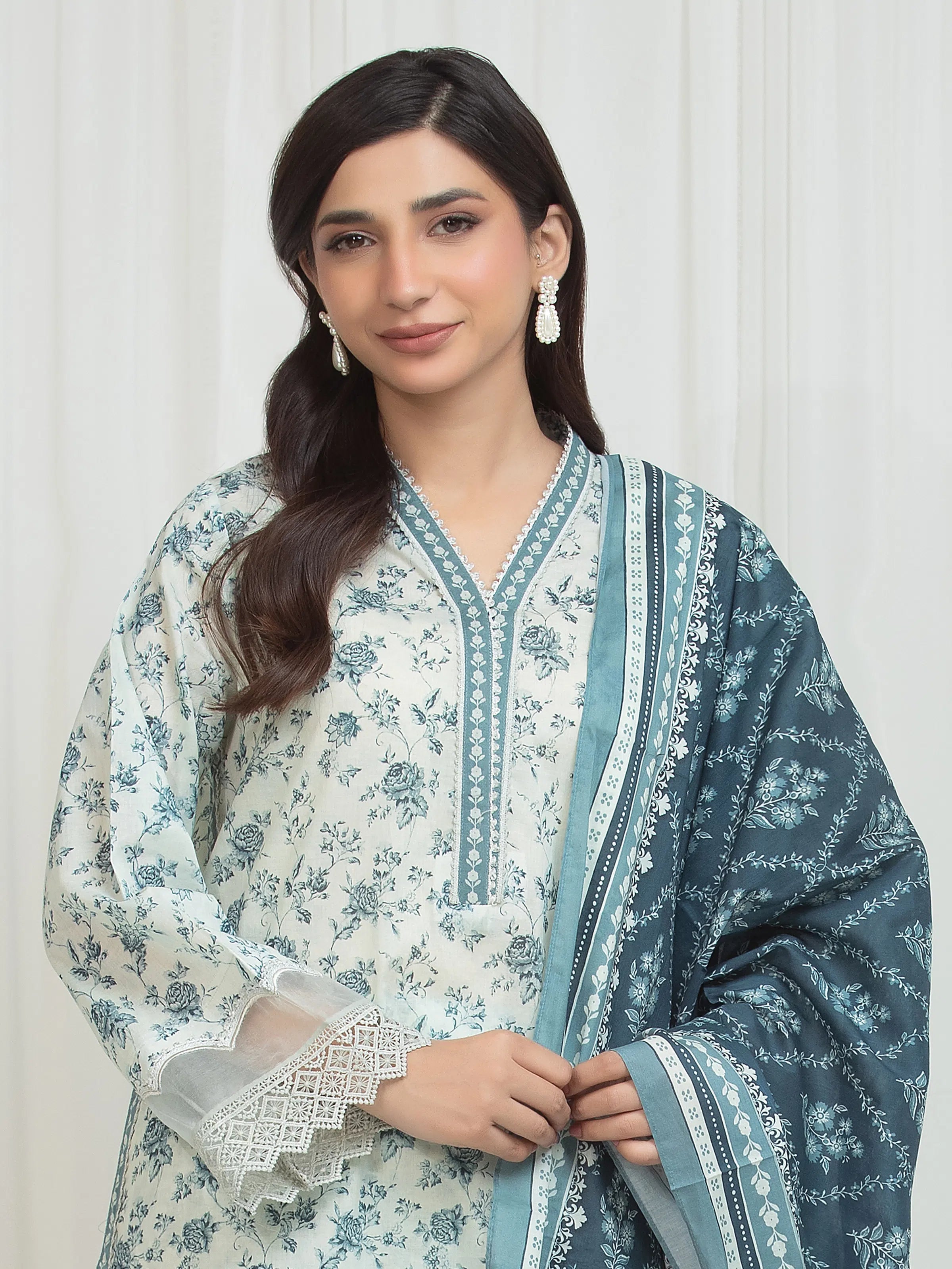 edenrobe Allure Lawn Unstitched Printed 3Pc Suit EWU6A1-36750