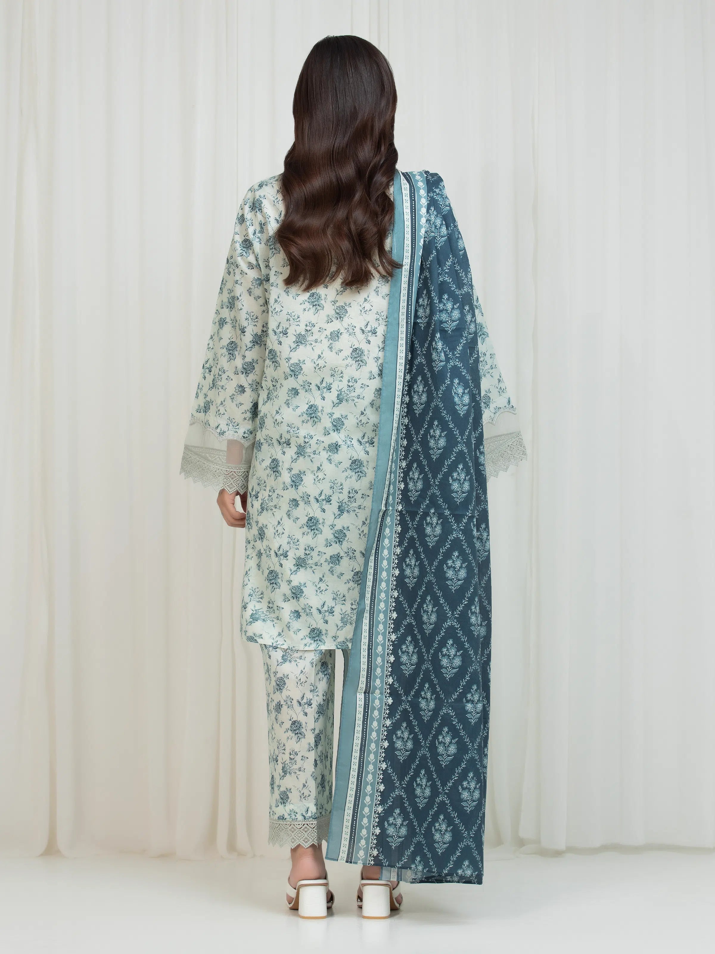edenrobe Allure Lawn Unstitched Printed 3Pc Suit EWU6A1-36750