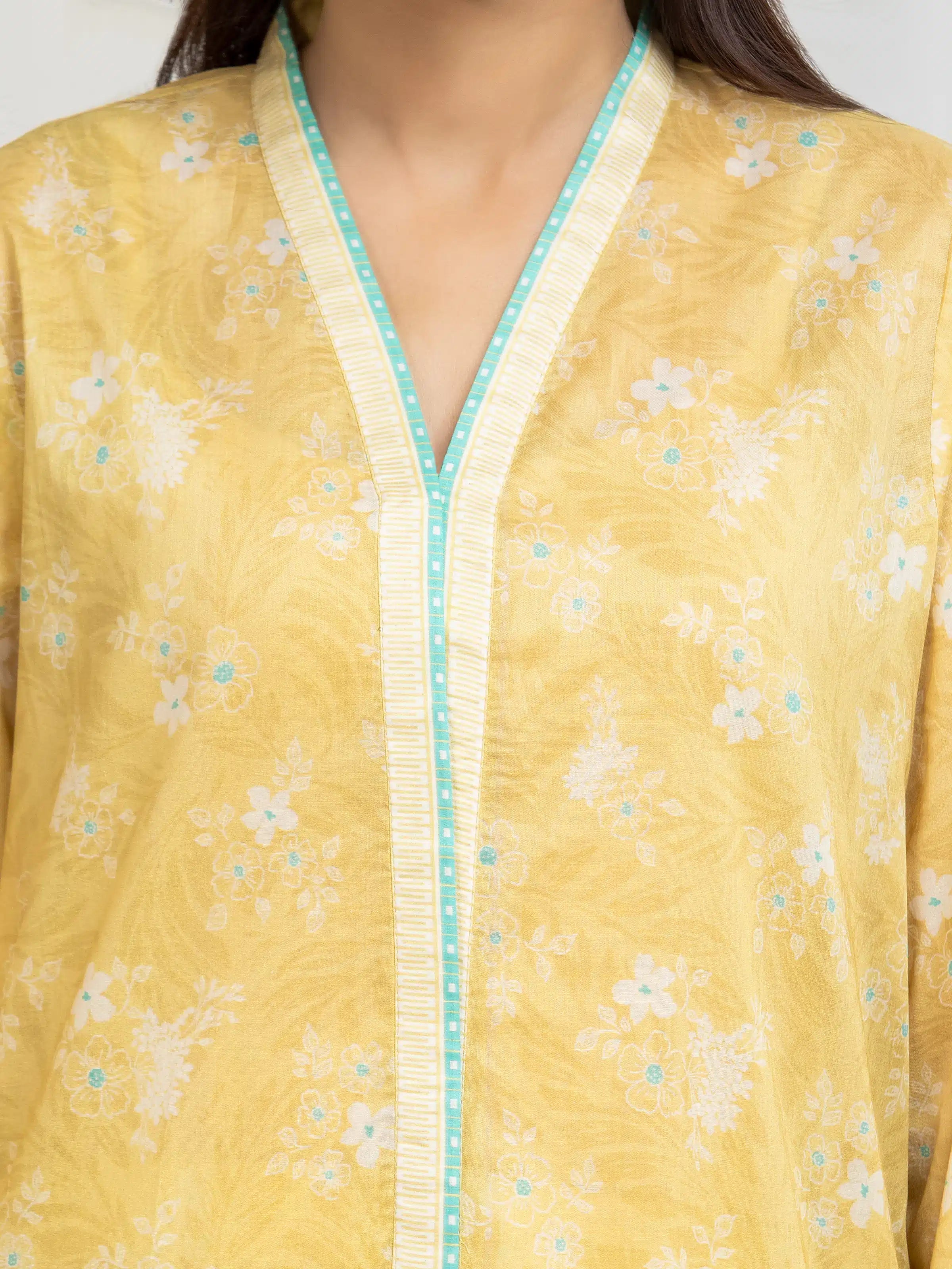 edenrobe Allure Lawn Unstitched Printed 3Pc Suit EWU6A1-36757