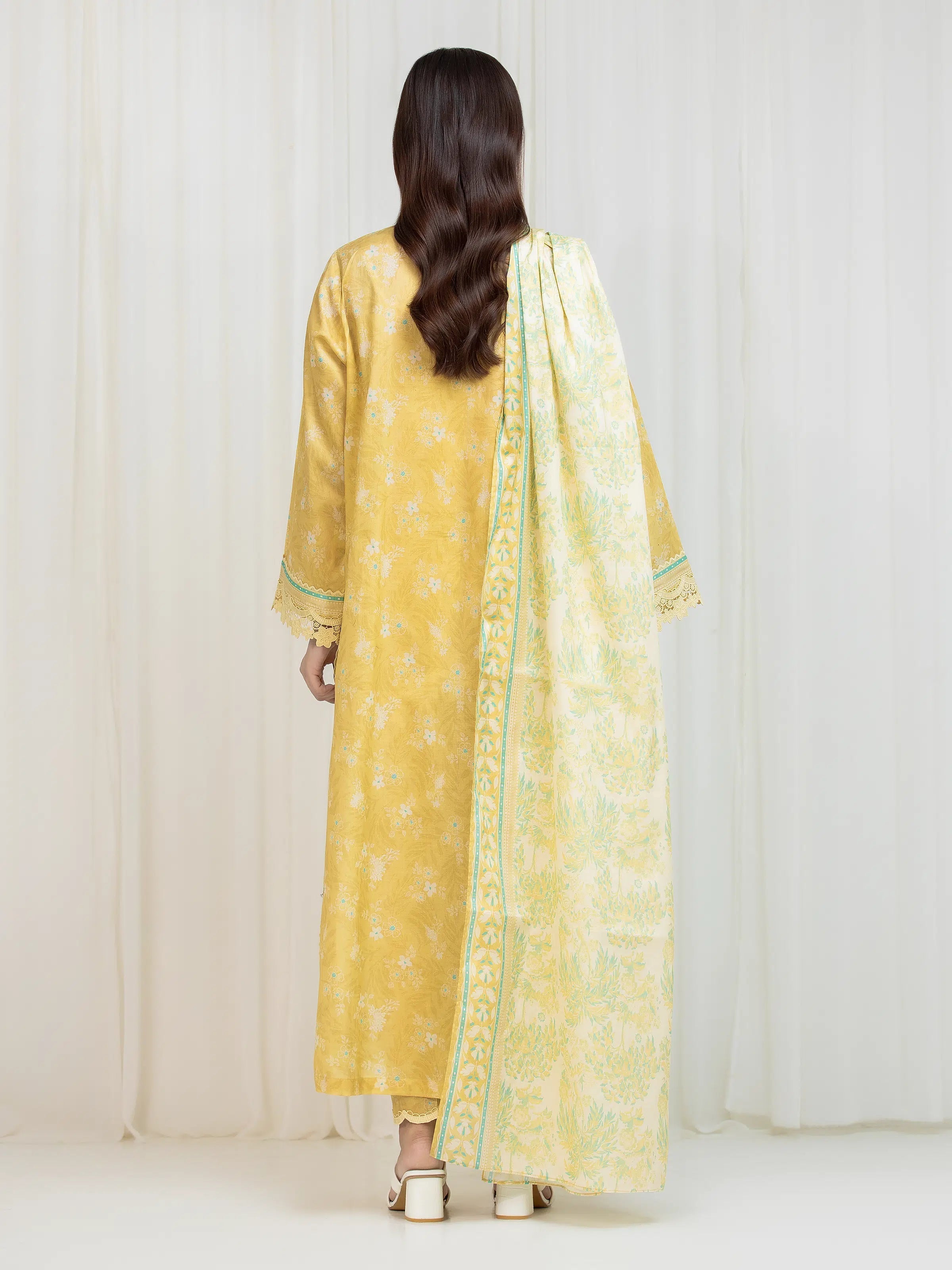 edenrobe Allure Lawn Unstitched Printed 3Pc Suit EWU6A1-36757