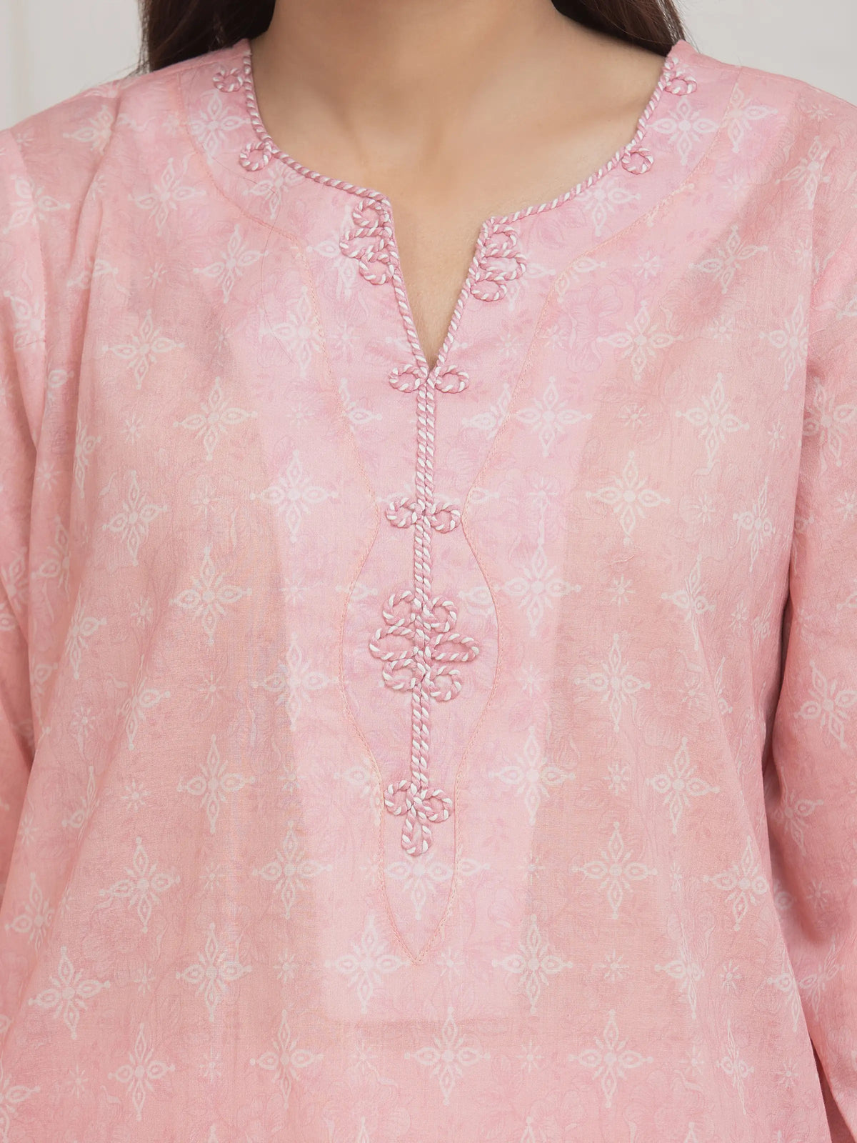 edenrobe Allure Lawn Unstitched Printed 3Pc Suit EWU6A1-36759