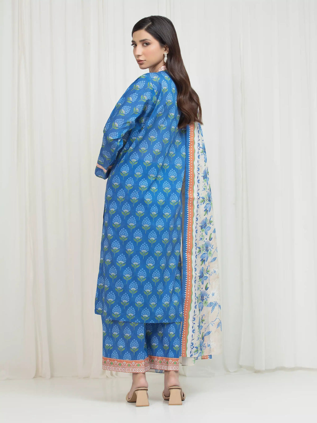 edenrobe Allure Lawn Unstitched Printed 3Pc Suit EWU6A1-36760