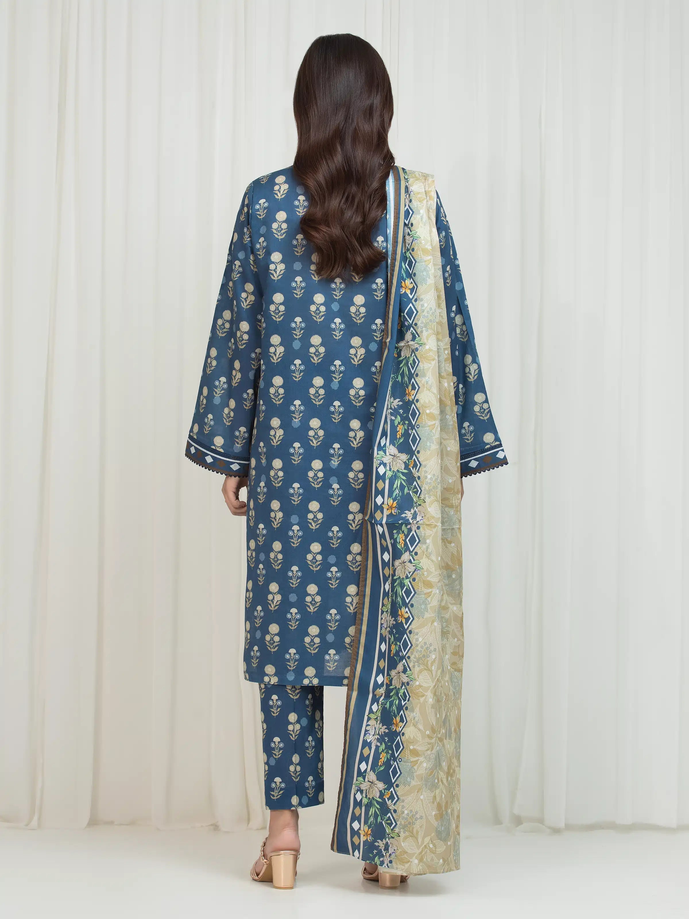 edenrobe Allure Lawn Unstitched Printed 3Pc Suit EWU6A1-36768