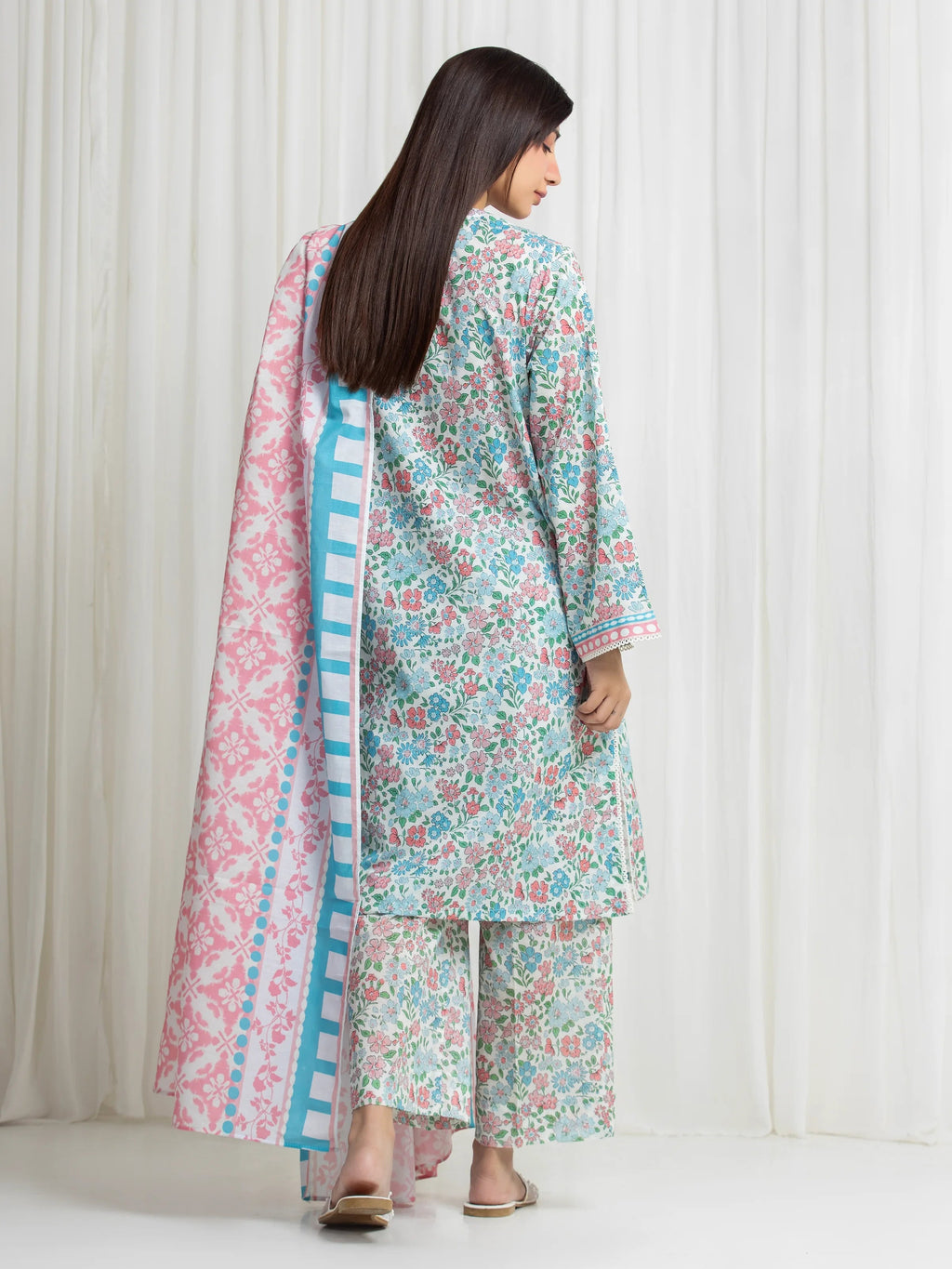 edenrobe Allure Lawn Unstitched Printed 3Pc Suit EWU6A1-36771