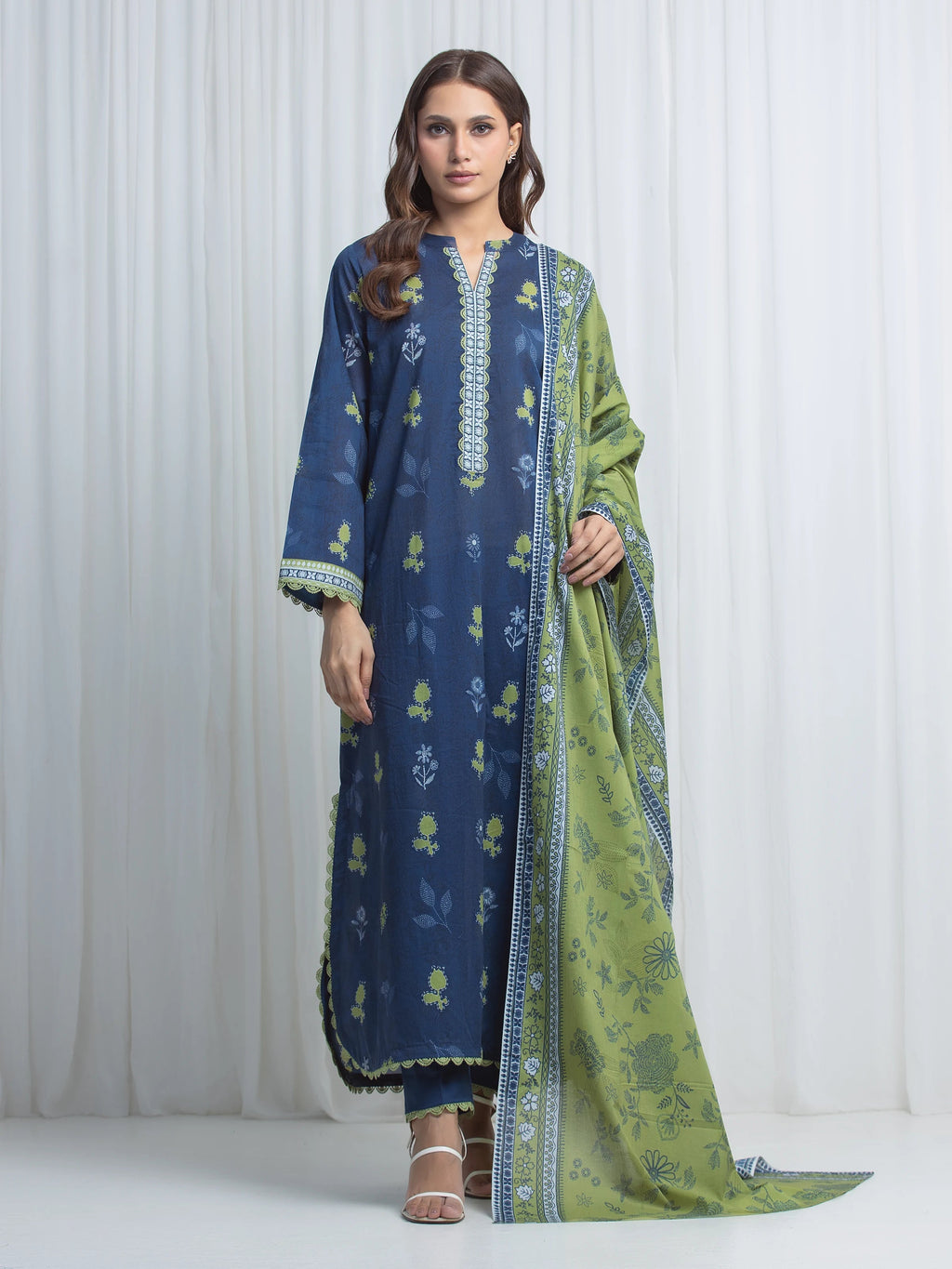 edenrobe Allure Lawn Unstitched Printed 3Pc Suit EWU6A1-36850