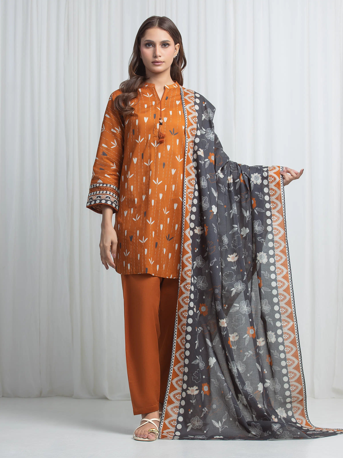edenrobe Allure Lawn Unstitched Printed 3Pc Suit EWU6A1-36851