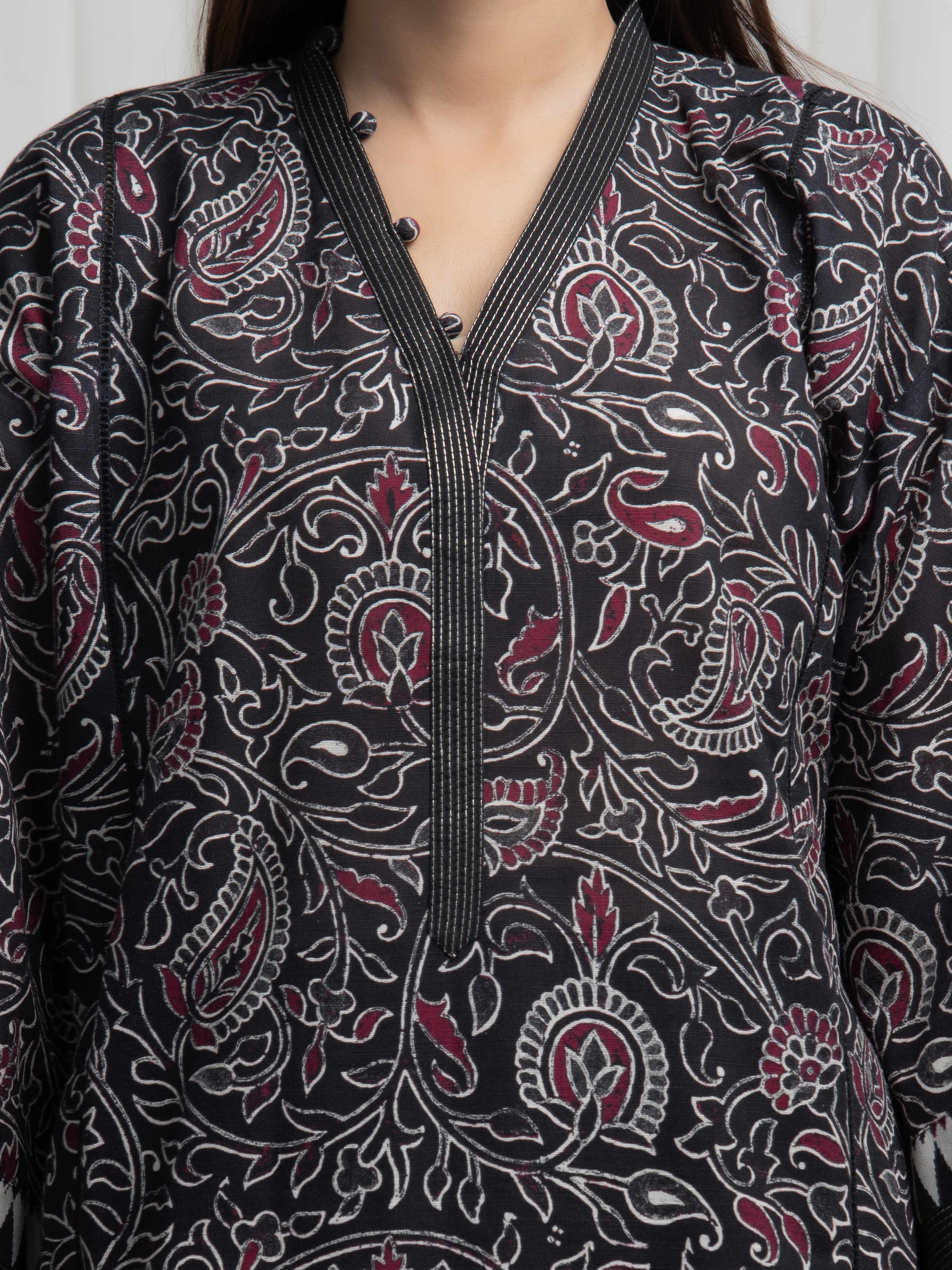 edenrobe Allure Unstitched Printed Khaddar 3Pc Suit EWU6A3-37009
