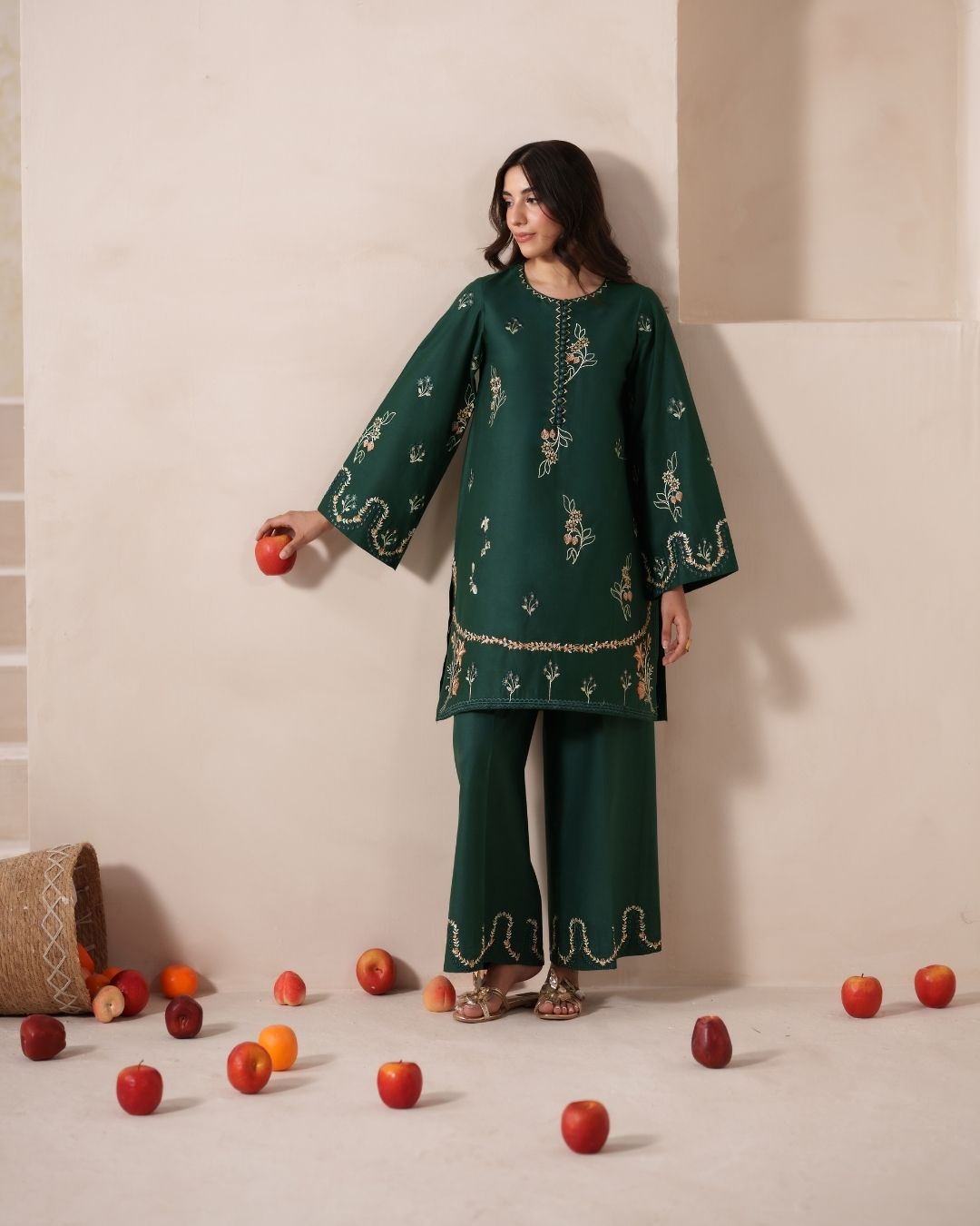 Neeshay Summer Basics Ready to Wear Embroidered Lawn 2Pc Suit SB-13