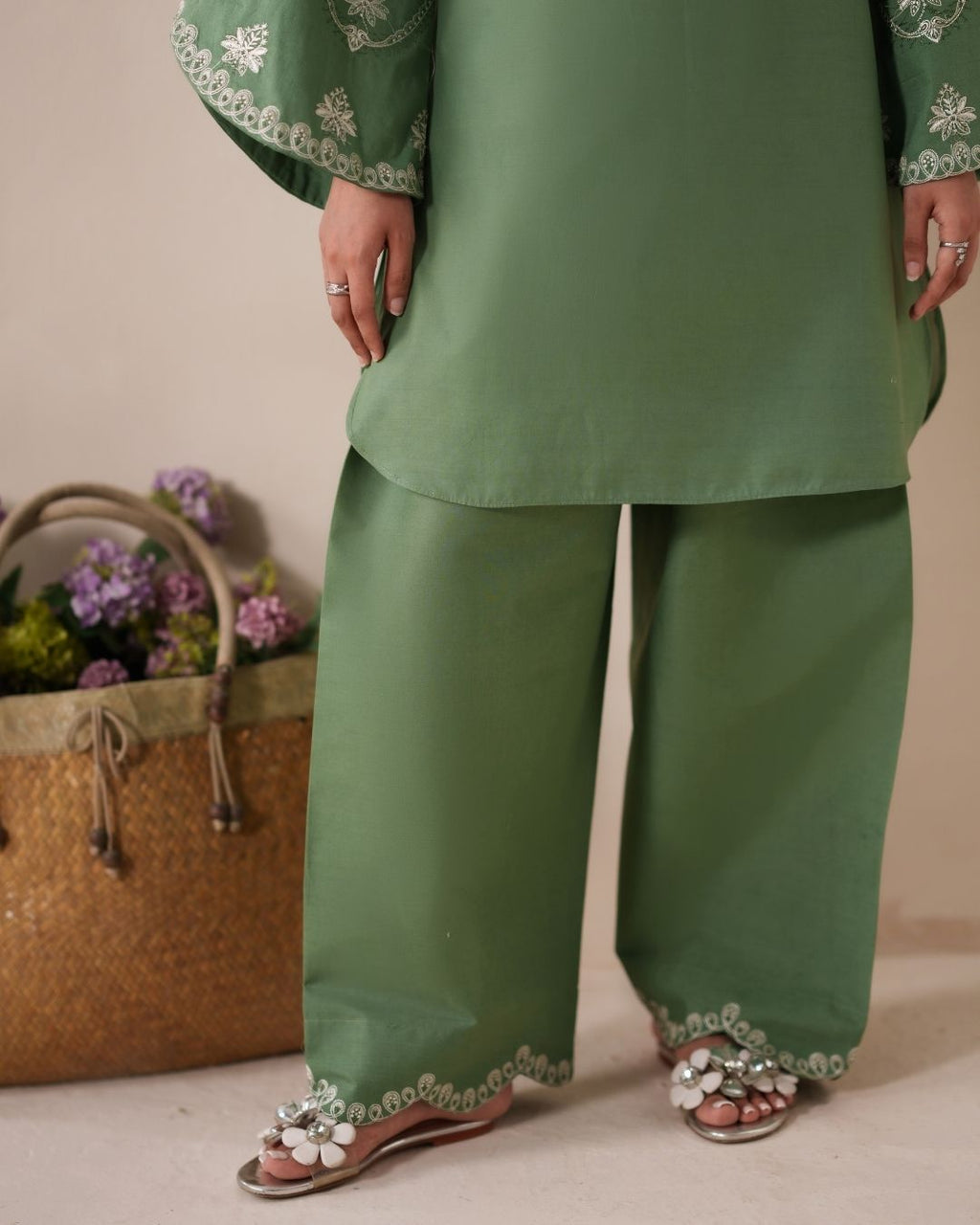 Neeshay Summer Basics Ready to Wear Embroidered Lawn 2Pc Suit SB-15