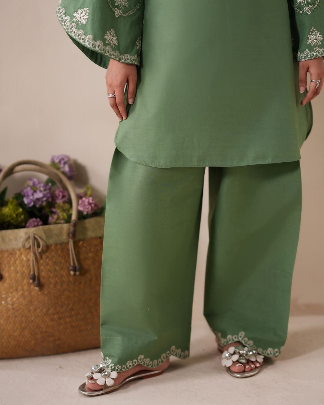 Neeshay Summer Basics Ready to Wear Embroidered Lawn 2Pc Suit SB-15