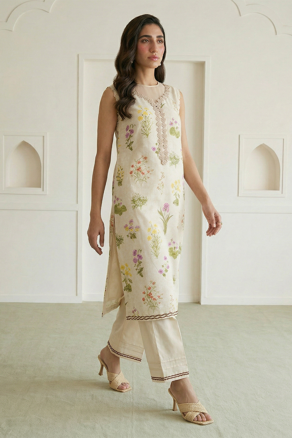 Zellbury Summer Printed Lawn Unstitched 3Pc Suit WUS26X31018